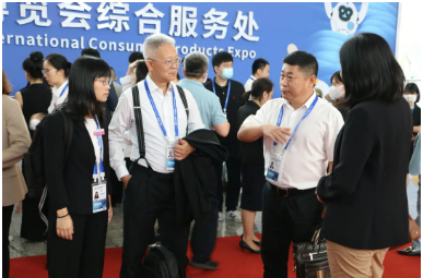 5名香港律師來瓊為消博會(huì)各方提供法律服務(wù)