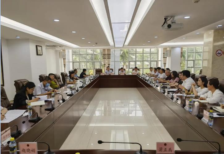 省律師協(xié)會(huì)受邀參加省人大常委會(huì)內(nèi)務(wù)司法工作委員會(huì)知識(shí)產(chǎn)權(quán)審判工作調(diào)研座談會(huì)